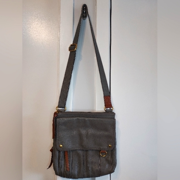 Fossil Bags Fossil Leather Traveler Crossbody Bag Poshmark